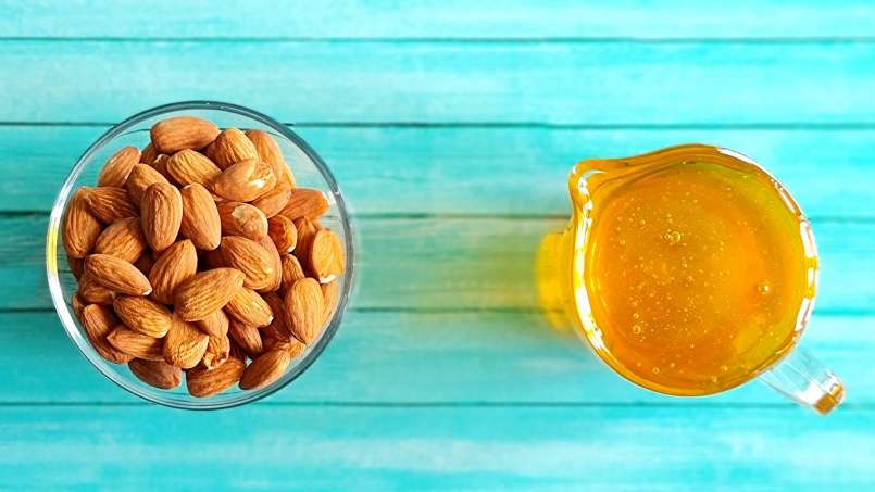 Macération d'amandes au miel, photo 4