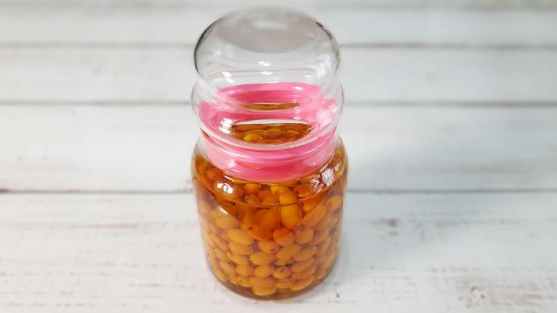 Transfert-transfert d'huile de raisin sec, photo 5