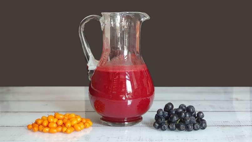 Jus énergisant d'argousier et d'aronia au gingembre, au citron vert et au miel, photo 5